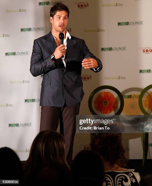 Darren Moore speaks at Eco-luxurious Green Lounge Event at Loews Santa Monica Hotel on November 15, 2009 in Santa Monica, California.