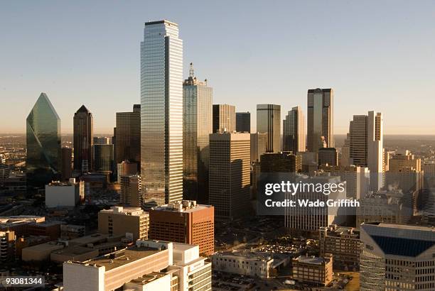 morning glory - dallas skyline stock pictures, royalty-free photos & images