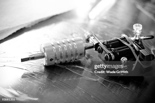 tattoo machine - tattoo needle stock pictures, royalty-free photos & images