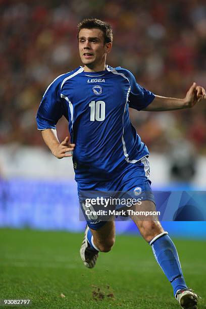 Zvjezdan Misimovic of Bosnia in action during the FIFA 2010 European World Cup qualifier first leg match between Portugal and Bosnia-Herzegovina at...