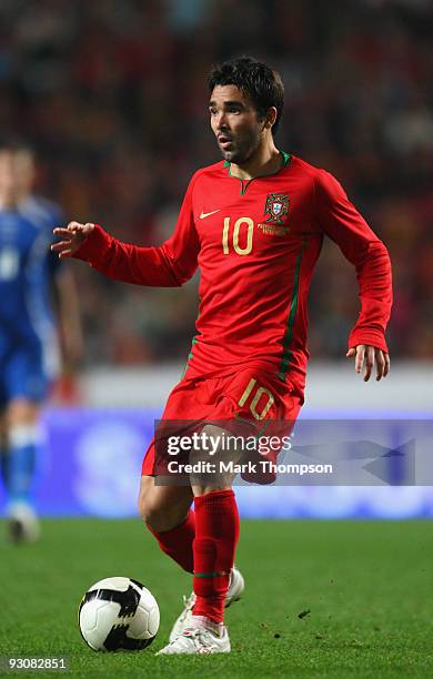 Deco of Portugal in action during the FIFA 2010 European World Cup qualifier first leg match between Portugal and Bosnia-Herzegovina at the Luz...