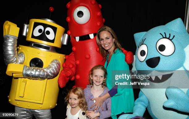 Actress Melora Hardin attends the first ever Yo Gabba Gabba! : "There's A Party In My City" live performace at The Shrine Auditorium on November 14,...