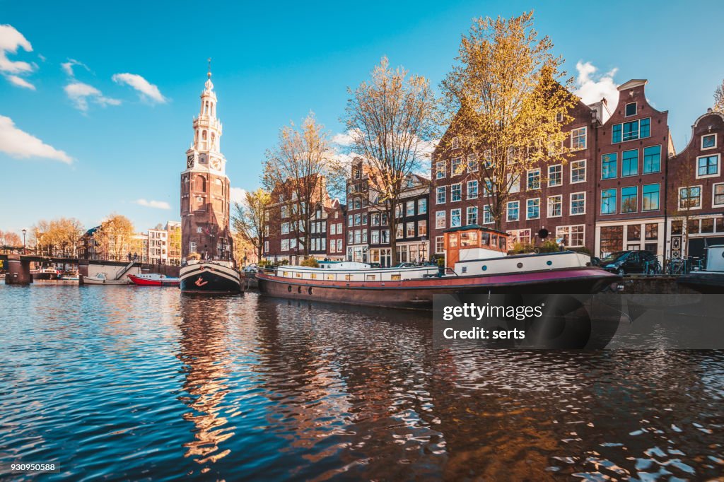 Horizonte de la ciudad de Amsterdam