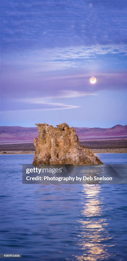 Mono Lake Moon Rise