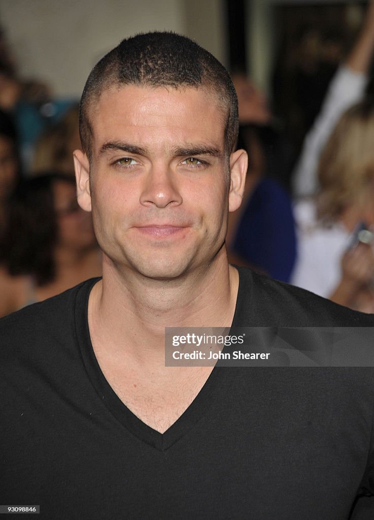 "The Twilight Saga: New Moon" Los Angeles Premiere - Arrivals