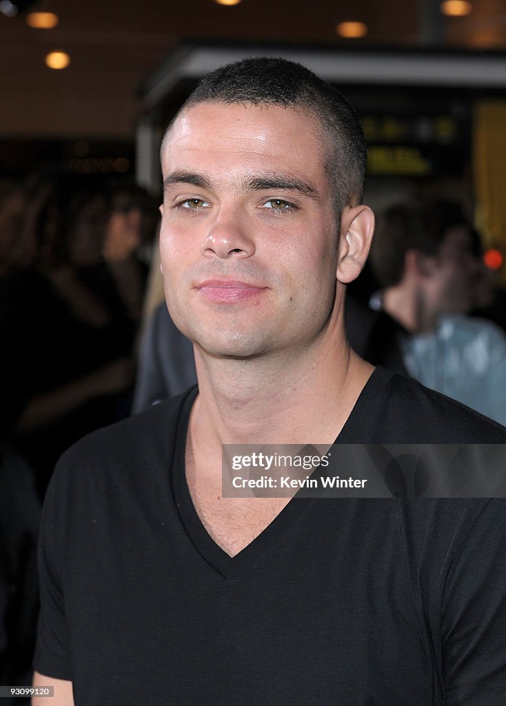 "The Twilight Saga: New Moon" Los Angeles Premiere - Arrivals
