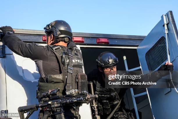 Swat Raid Ramps Swat Team Raid Photos and Premium High Res Pictures - Getty Images