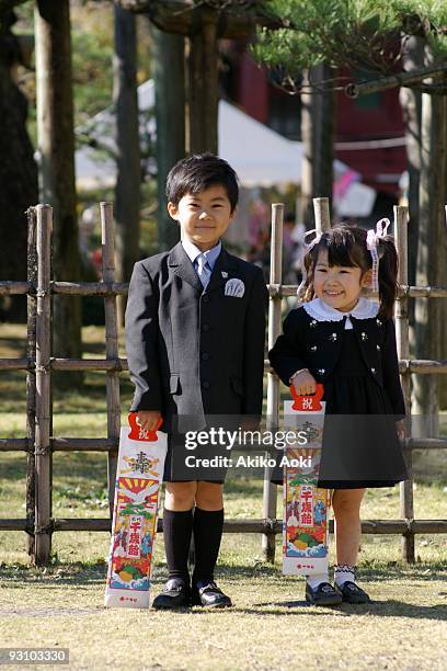 the seven-five-three festival 02 - shichi go san stock pictures, royalty-free photos & images