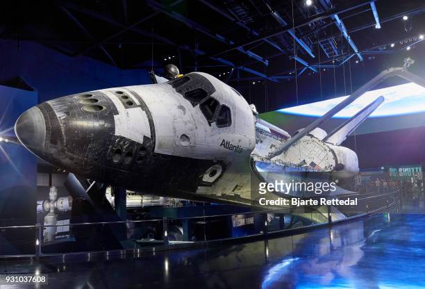 nasa space shuttle atlantis - bjarte rettedal stock-fotos und bilder