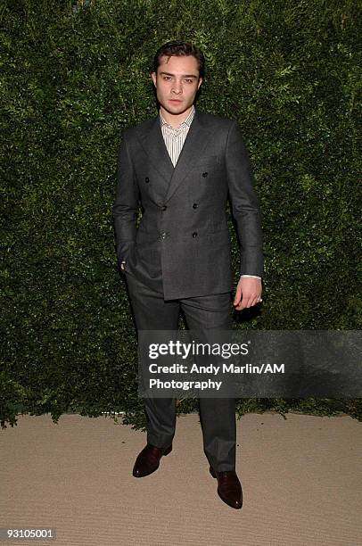 Actor on TV series Gossip Girls, Ed Westwick poses for a photo at the CFDA/Vogue Fashion Fund Awards at Skylight Studio on November 16, 2009 in New...