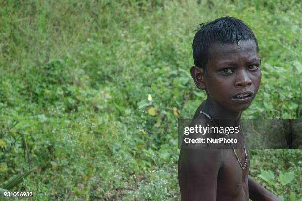 Pictures of diverse faces and people in India, representing the daily life in the region of Delhi, Varanasi, Gaya and Uttar Pradesh.