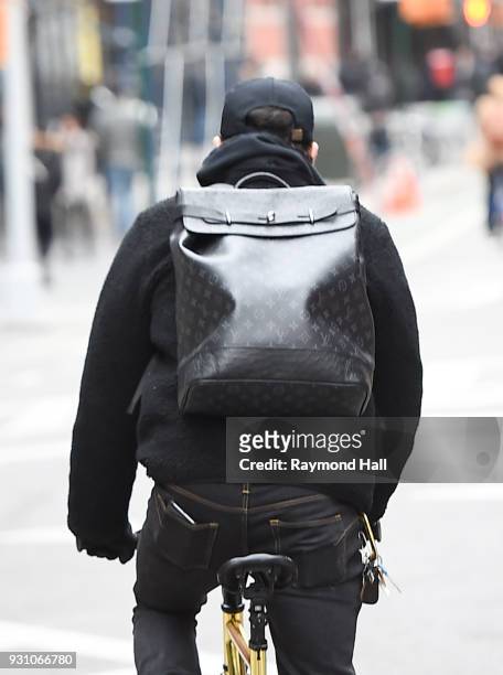justin theroux louis vuitton steamer backpack