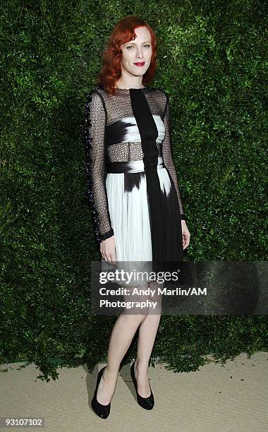 Model Karen Elson poses for a photo at the CFDA/Vogue Fashion Fund Awards at Skylight Studio on November 16, 2009 in New York City.