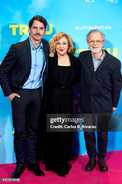 Paco Leon, Carmen Machi and Fernando Colomo attend 'La Tribu' premiere at the Capitol cinema on March 12, 2018 in Madrid, Spain.