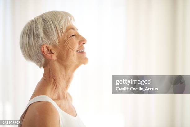 the secret to aging gracefully? embrace it - skin feature stock pictures, royalty-free photos & images