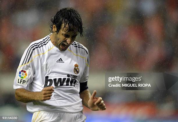 Spanish Raul 579 Spanish Captain Raul Stock Photos, High-Res Pictures, and Images ...