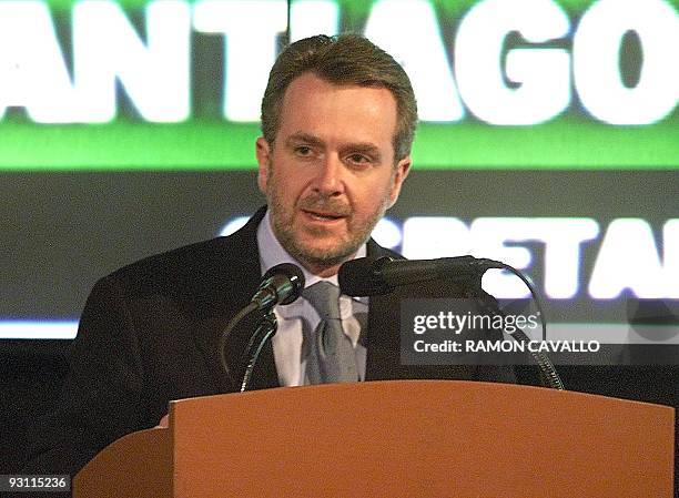 Santiago Creel Miranda speaks during the presentation of Mexican President-elect Vicente Fox's cabinet in Mexico City 27 November 2000. Creel will be...