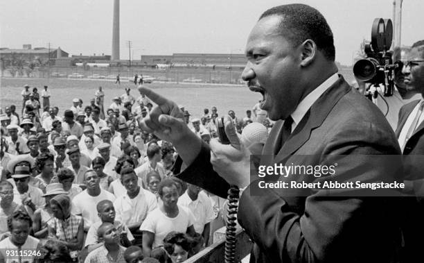 American Civil Rights leader Dr. Martin Luther King Jr. Speaks at a rally held at the Robert Taylor Houses in Chicago, Illinois, 1960s.