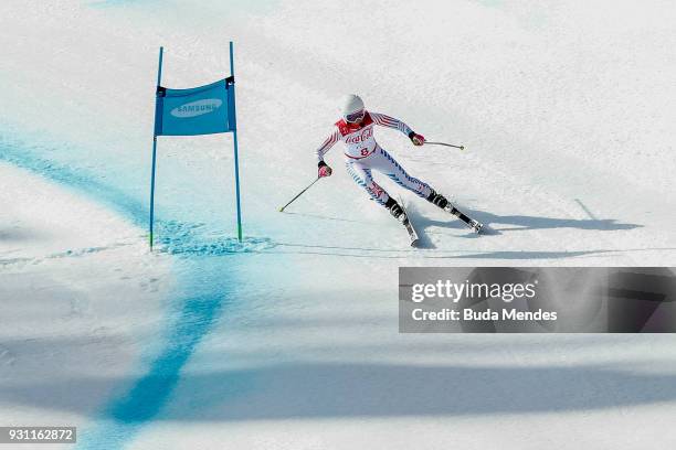 Danelle Umstead of the United States competes in the Women's Super Combined, Visually Impaired Alpine Skiing event at Jeongseon Alpine Centre during...