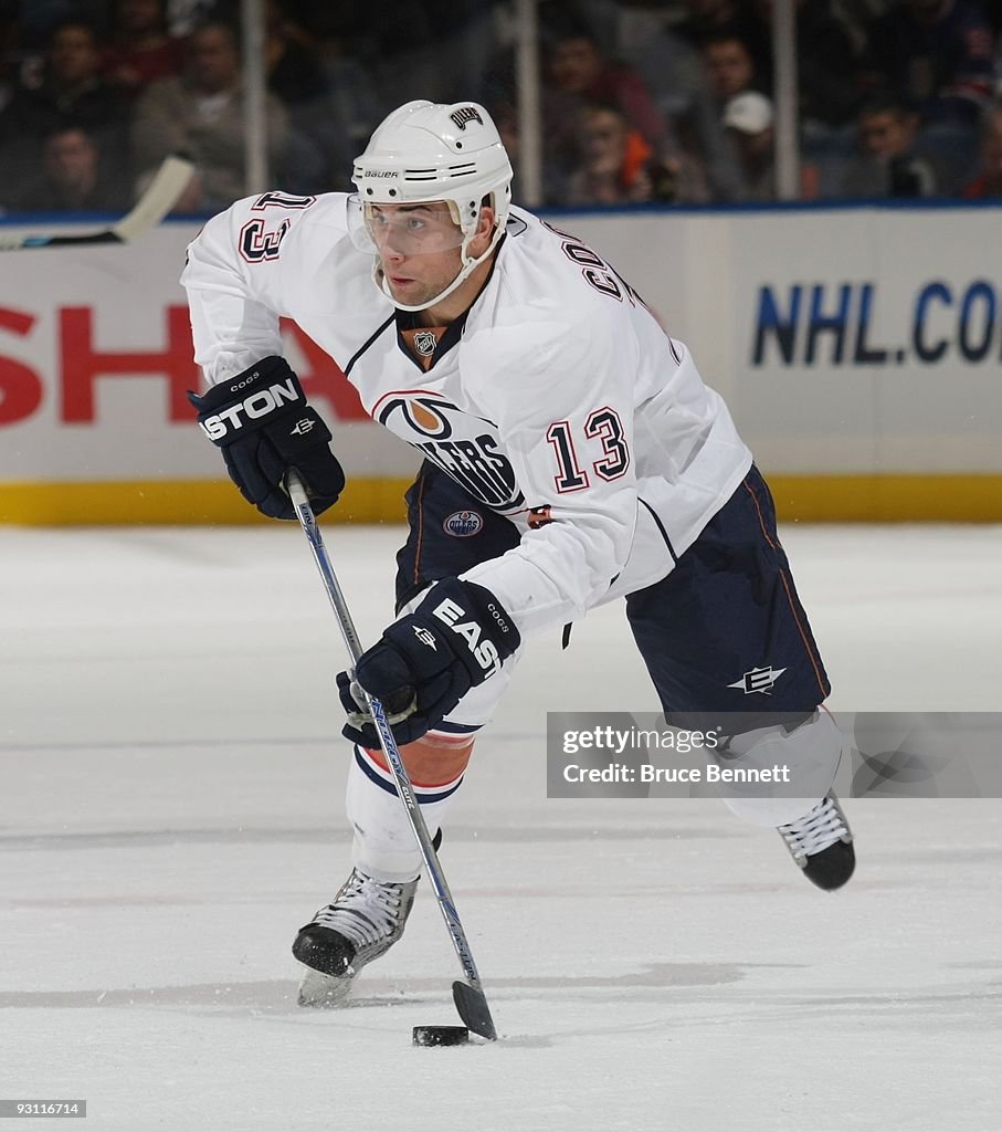 Edmonton Oilers v New York Islanders