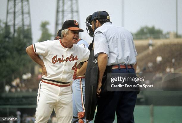 S: Manager Earl Weaver of the Baltimore Orioles arguing with the home plate umpire during a MLB baseball game circa 1970's at Memorial Stadium in...