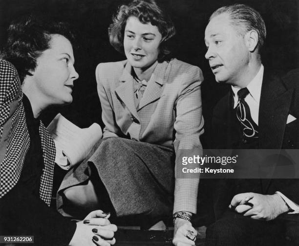 From left to right, American stage director Margo Jones , Swedish actress Ingrid Bergman and Mexican actor Romney Brent during rehearsals for the...