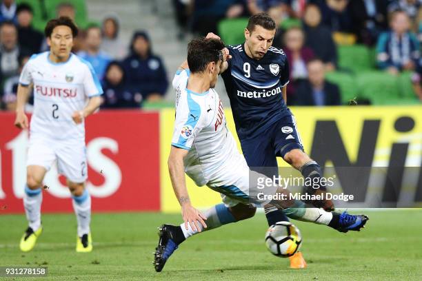 Kosta Barbarouses of the Victory kicks the ball for a goal in the dying stages during the AFC Asian Champions League match between the Melbourne...