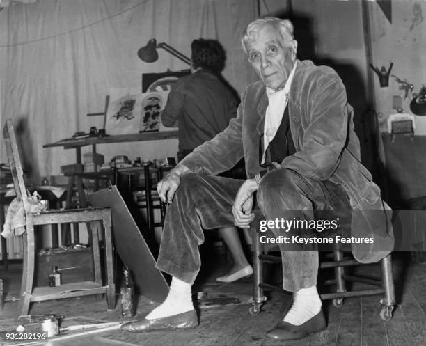 French painter Georges Braque poses for French photographer Roger Bulet in his studio in Argenteuil, Paris, France, May 1962.