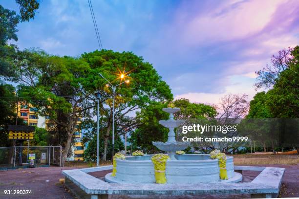 san carlos plaza en san cristobal - san cristobal fotografías e imágenes de stock