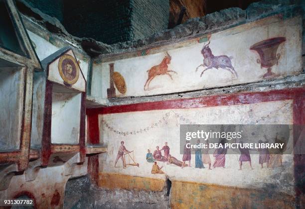 Portuense Roma 6,613 Ancient Games Stock Photos, High-Res Pictures, and Images - Getty ...