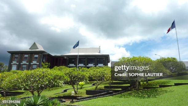 Photo prise le 22 mars 2011 à Mamoudzou sur l'île de Grande-Terre de la préfecture de Mayotte, collectivité d'outre-mer de France située dans...