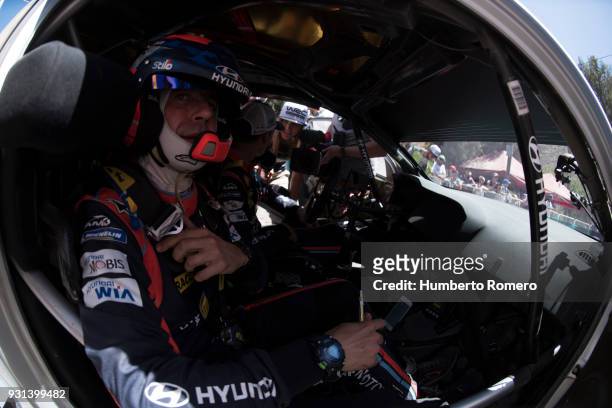 Dani Sordo and Carlos del Barrio from Hyundai Shell Mobis WRC Team look on as crossing the finish line of the last stage of the Rally Guanajuato...