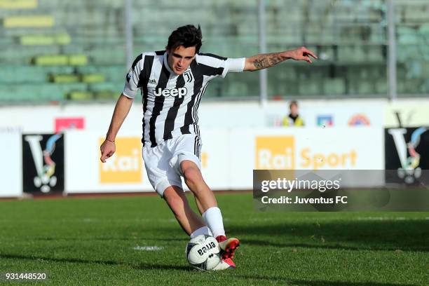 Sandro Kulenovic of Juventus scores a goal during the Viareggio Cup match between Juventus U19 snd Rijeka U19 at Stadio Torquato Bresciani on March...