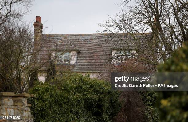 415 Cooling Kent Stock Photos, HighRes Pictures, and Images Getty Images