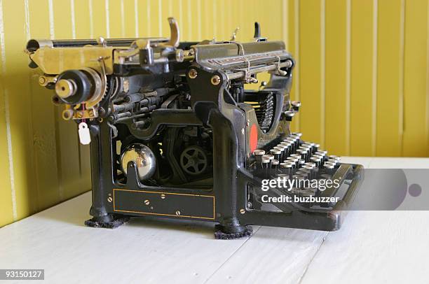 vintage typewriter - buzbuzzer 個照片及圖片檔