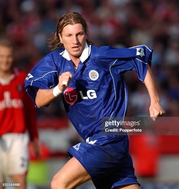 Robbie Savage of Leicester City in action during the FA Barclaycard Premiership match between Charlton Athletic and Leicester City at The Valley in...