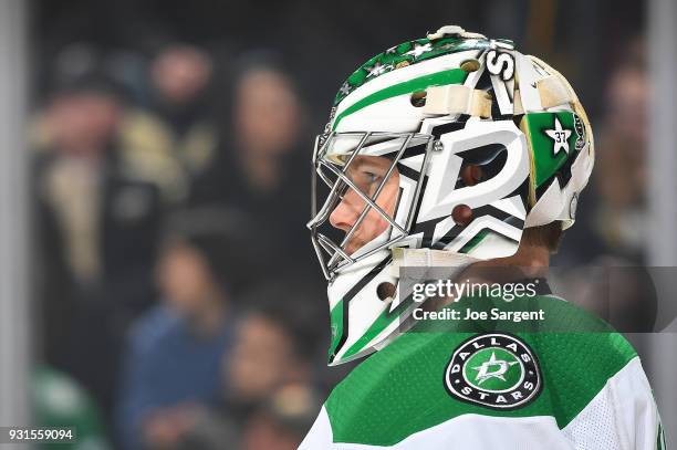 Kari Lehtonen of the Dallas Stars defends the net against the Pittsburgh Penguins at PPG Paints Arena on March 11, 2018 in Pittsburgh, Pennsylvania.