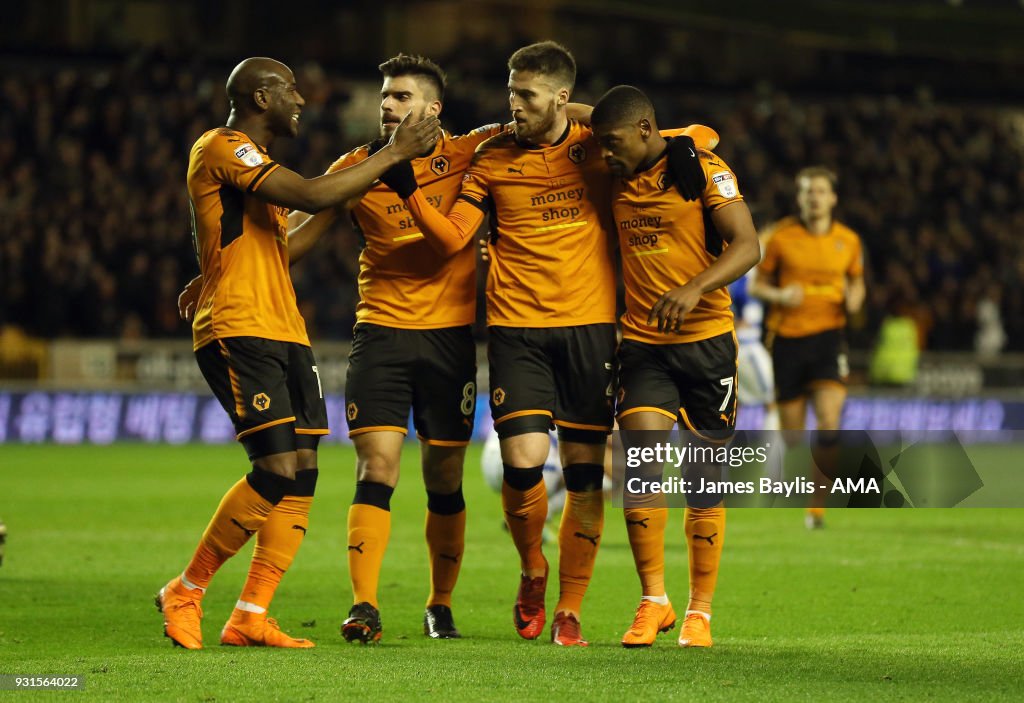 Wolverhampton Wanderers v Reading - Sky Bet Championship