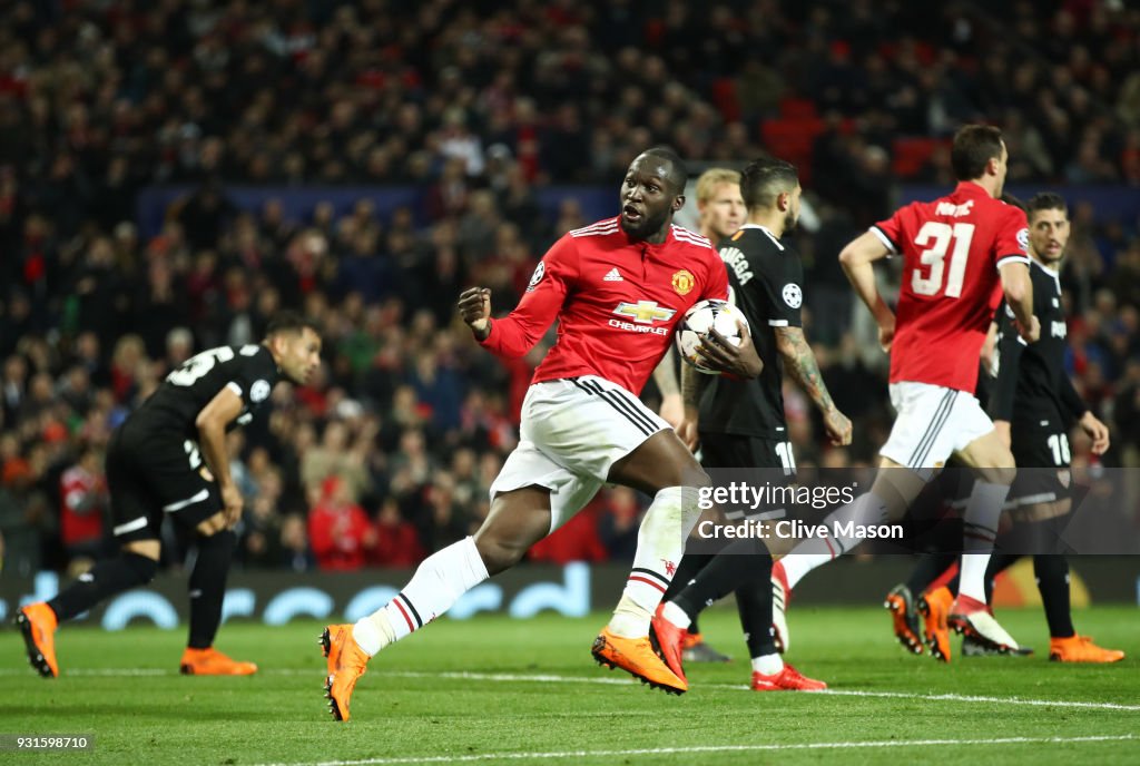 Manchester United v Sevilla FC - UEFA Champions League Round of 16: Second Leg