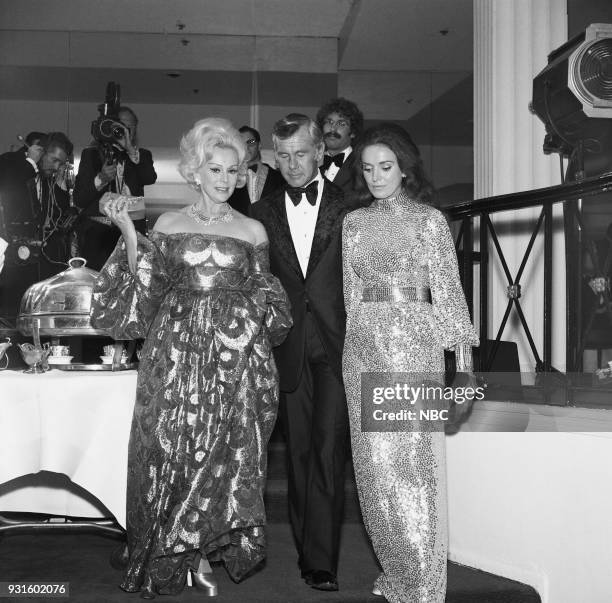 10th Anniversary Party" -- Pictured: Actress Zsa Zsa Gabor, Johnny Carson, wife Joanna Holland Carson during the 'Tonight Show Starring Johnny...