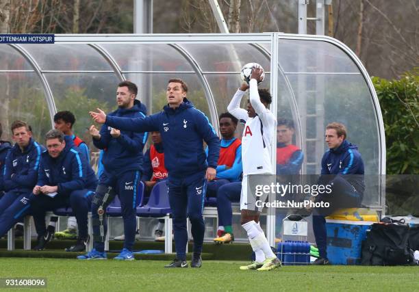 Tottenham Hotspur Under-18s Coach Scott Parker during UEFA Youth League - Quarter - Final match between Tottenham Hotspur U19s and FC Porto U19s at...