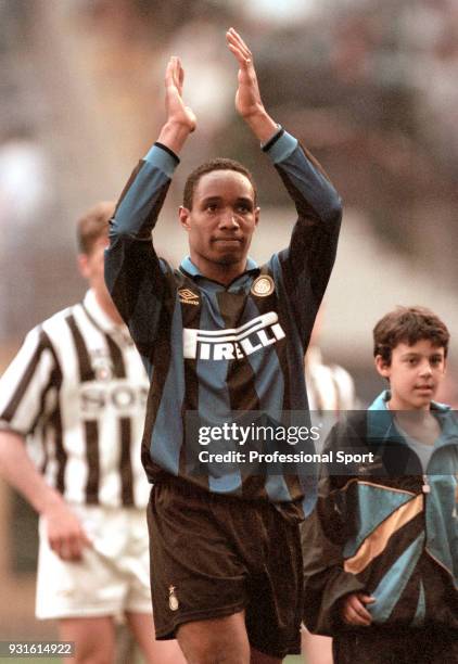 Paul Ince of Inter Milan acknowledges the supporters after the Serie A match between Inter Milan and Juventus at the San Siro on April 20, 1996 in...