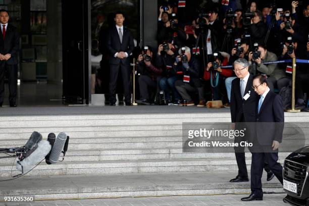 South Korea's former President Lee Myung-Bak arrives at a prosecutor's office on March 14, 2018 in Seoul, South Korea. Seoul Central District...