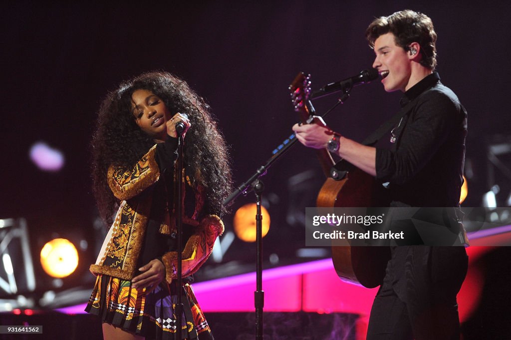 Elton John: I'm Still Standing - A Grammy Salute