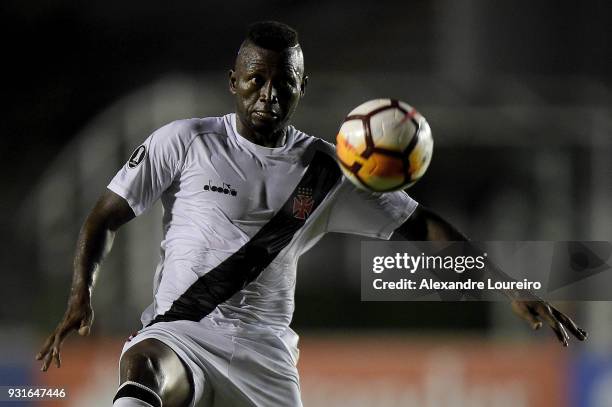 Duvier RiascosÂ of Vasco da Gama reacts during a Group Stage match between Vasco and Universidad de Chile as part of Copa CONMEBOL Libertadores 2018...