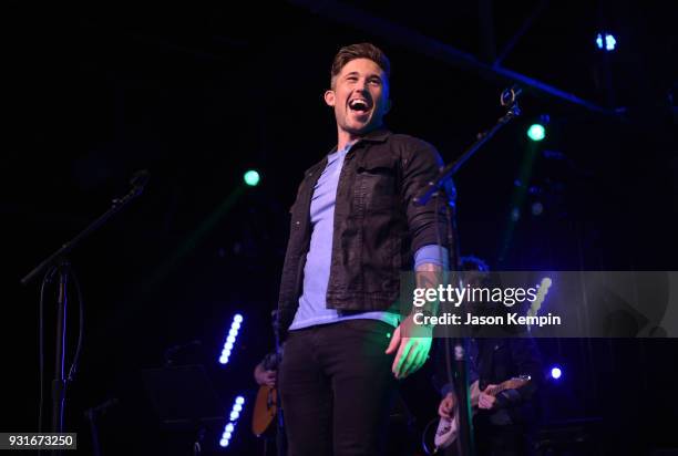 Singer Michael Ray performs at Marathon Music Works on March 13, 2018 in Nashville, Tennessee.