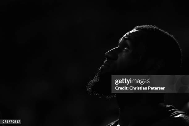 Lebron James On The Bench Photos And Premium High Res Pictures Getty Lebron James On The Bench Photos And Premium High Res Pictures Getty