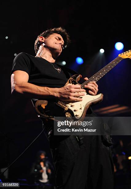 John Mayer performs at Beacon Theatre on November 17, 2009 in New York City.