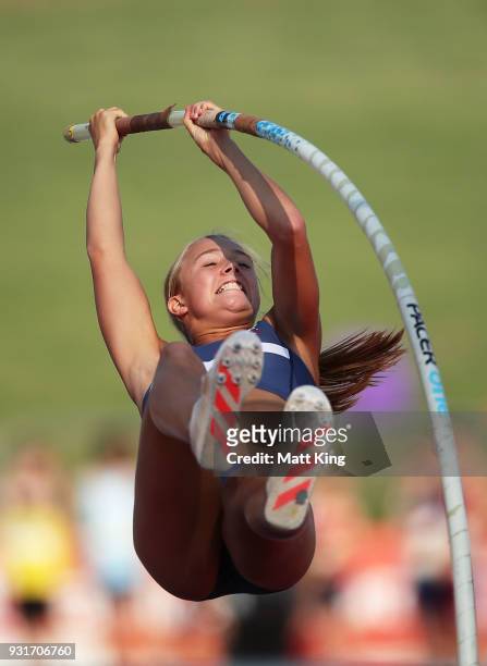 Jessica Mackenzie of Victoria competes in the Women's Pole Vault Under 18 during day one of the Australian Junior Athletics Championships at Sydney...