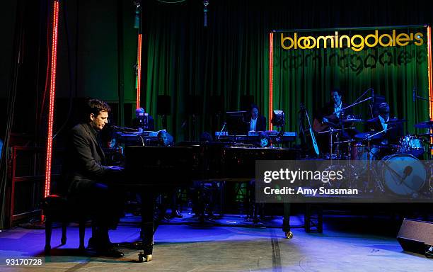 Singer Harry Connick, Jr performs at the 2009 holiday windows unveiling at Bloomingdale's on November 17, 2009 in New York City.